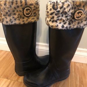 Michael Kors rainboots!